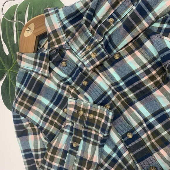 Duluth Trading Co. Plaid Double Pocket Button Shirt Size Large Women’s - Picture 6 of 8